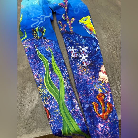 Waterlust “SpongeBob” leggings - Picture 2 of 9